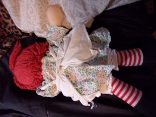 vintage raggedy anne annie ann doll cloth toy knickerbocker loved toy rag dolly 4