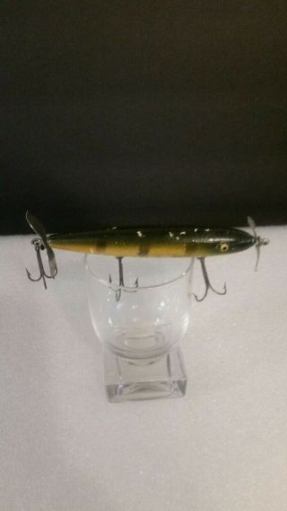 VINTAGE GREEN AND WHITE (3) HOOK WOODEN MINNOW LURE 3