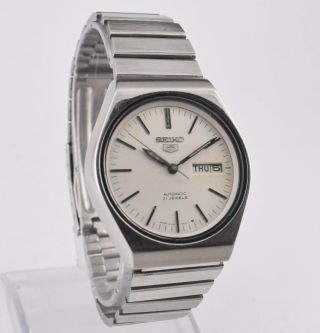 Authentic Vintage Seiko 5 Automatic 21 Jewels CAL.  6319A Day Date Men ' s Watch 2