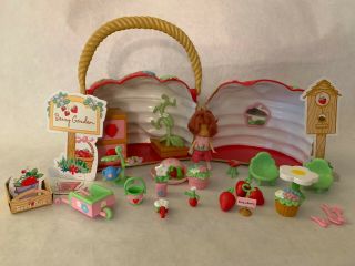 Complete Set Strawberry Shortcake Berry Cute Girls - Strawberry Basket Ban Dai