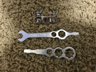Old Stock Vintage Penn Reel Rod Clamp Hardware And 2 Wrenches