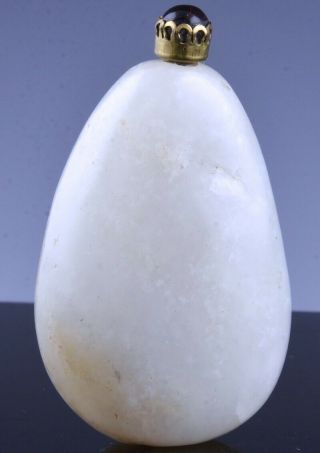 Very Fine Antique Chinese Carved White Jade Pebble Form Snuff Bottle Amethyst