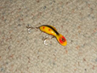 Vintage Heddon Tiny Tad 2.  25 " Fishing Lure - Yellow Spotted -