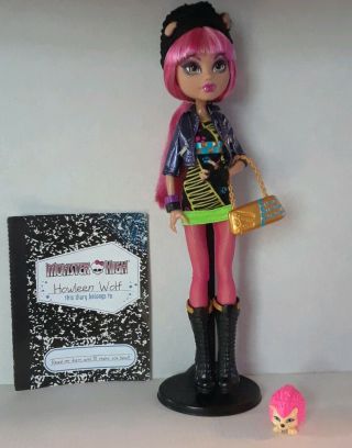 Monster High Howleen Wolf 13 Wishes Girl Doll With Pet And Book.