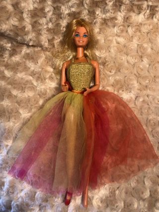 Barbie Doll 1977 Dressed In Outfit Fashion Photo Superstar Vintage