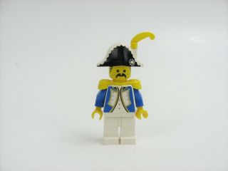 Vintage Lego Imperial Guard Admiral Minifigure W/blue Vest Yellow Plume 6274