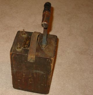 Antique Dupont Blasting Machine No.  30 Wooden Dynamite Detonator Plunger