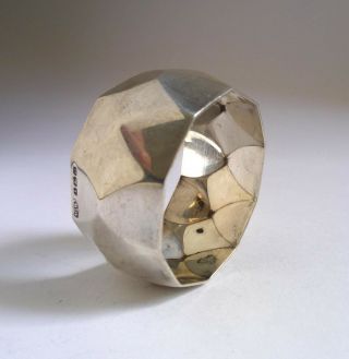 Mappin & Webb Art Deco Sterling Silver Napkin Ring.  1931 Birmingham