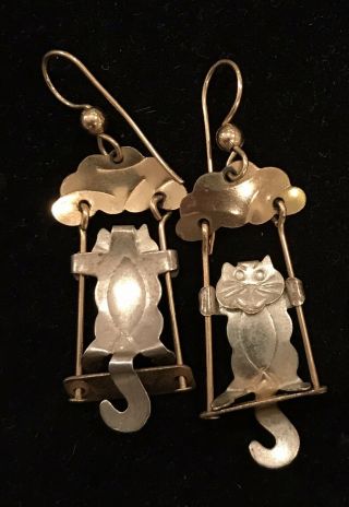 Vintage Vermeil Filigree Swinging Cat Kitty Earrings Drops SW Hooks 4