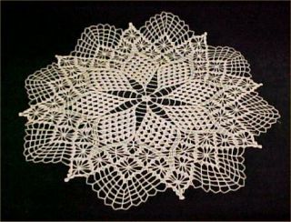 Vintage Antique Hand Crocheted Lace Doily Tablecloth Ecru Wedding Fancy 20 "