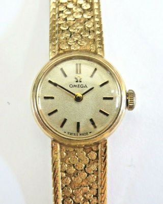 Vintage 9ct Gold Ladies Omega Wrist Watch