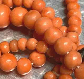 Vintage Antique Graduated Fine Coral Beads Necklace Choker 14 Inches