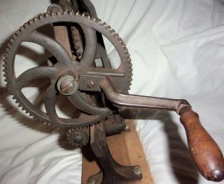 Late 1800 ' s? Vintage/Antique BONANZA Cast Iron Industrial APPLE PEELER GOODELL & 12