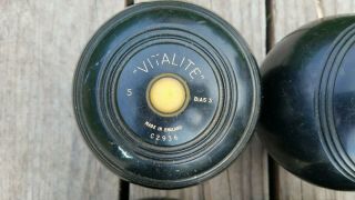 Set of 4 Vintage Lawn Bowling Balls VITALITE 5 BIAS 3 Made In England 5