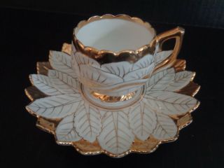 Dresden Hirsch Antique Porcelain Demitasse Cup & Saucer Germany