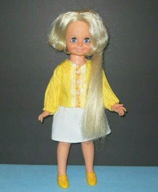 Vintage Doll Ideal Crissy Velvet Look Around Fashion Yellow Shoes 15 "