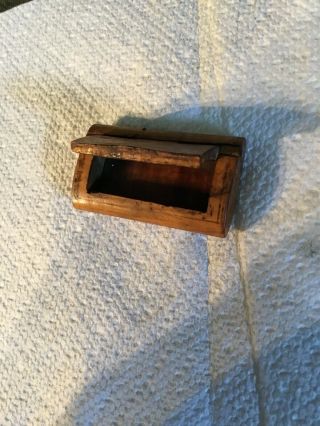 Rev War 18th Century 2 Inch Pocket Burl Snuff Box Rare Size And Cond.