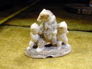 Excavated Vintage Snow Baby Polarbear House Miniatures Age 1890 12014