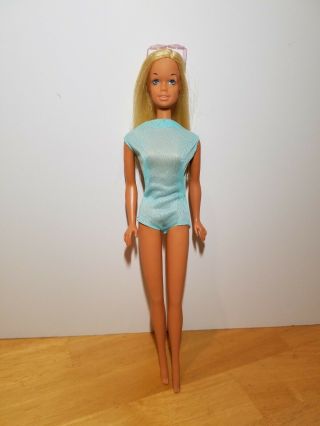 Vintage 1971 Mattel Malibu Barbie Doll Blue Swimsuit Glasses Goggles