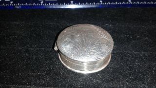 Vintage Sterling Silver 925 Round Hinged Pill Box  J48