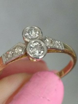 Lovely Antique 18ct Gold & Platinum Diamond Ring.  Size O