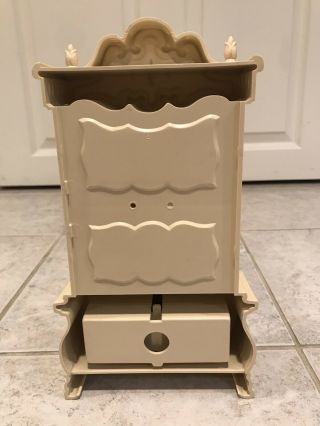 VINTAGE SUSY SUZY GOOSE CHINA HUTCH W/DRAWER BARBIE DOLL FURNITURE 2