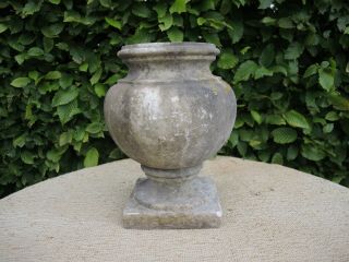 Small Antique Marble Stone Garden Urn 25 Cm High (608)