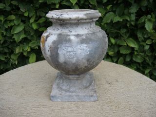 Small Antique Marble Stone Garden Urn 25 cm high (608) 3
