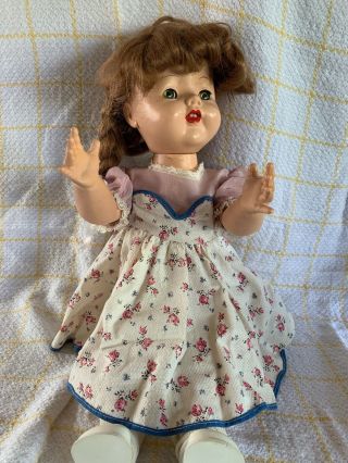 Ideal Saucy Walker 22 " Vintage Hard Plastic Doll In Floral Dress Green Eyes