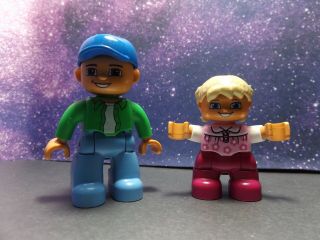 Lego Duplo Mini Figures X2 Daddy & Daughter.