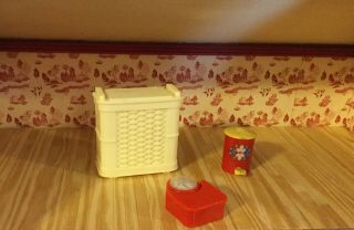 Vintage Renwal Dollhouse Furniture - Garbage/trash Can,  Red Scale And Hamper