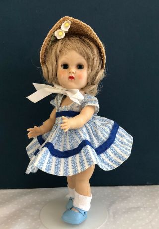 Vintage Vogue SLW Ginny Doll in a Medford Tagged Dress 3