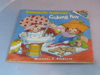 Vintage Strawberry Shortcake Cooking Fun Book