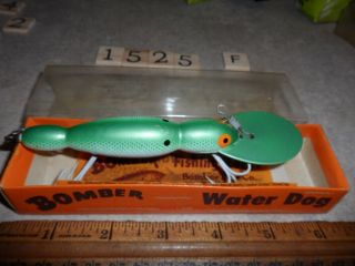 T1525 F Vintage Bomber Water Dog Wooden Fishing Lure Nib Nos