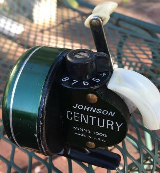 Vintage Johnson Century 100b Fishing Reel