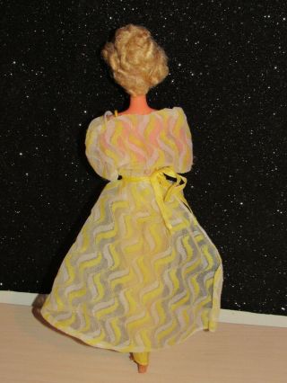 Vintage PRETTY CHANGES Barbie Doll 2598 With Outfit 1978 GUC 4