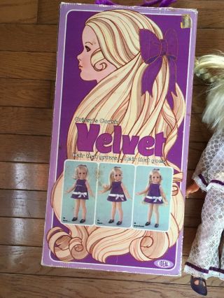 1970 Growing Hair Velvet Doll Crissy ' s Cousin by IDEAL set of two 2