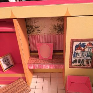 Vintage 1962 Barbie Foldout Dream House & Furniture Accessories Inside 6