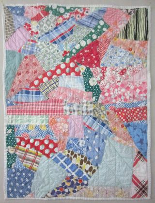 Vtg Antique 1930s Crazy Quilt Feedsack Fabric Table Or Doll Quilt 20 " X 26 "