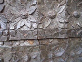 TWO RARE 16TH CENTURY OAK CARVED FLOWER HEADS PANEL 5
