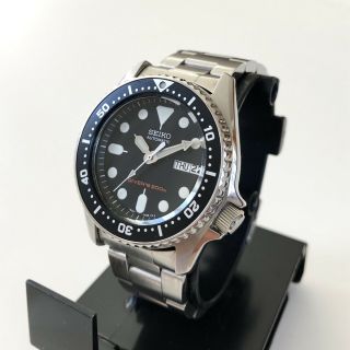 Seiko Skx013k2 Mid - Size Diver Watch