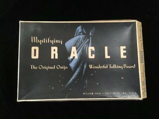 Antique Ouija Board Mystifying Oracle 1938 - William Fuld