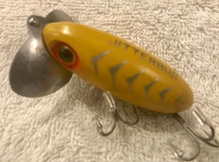 Fishing Lure Fred Arbogast 3/8oz Jitterbug Yellow Herringbone Tackle Box Bait