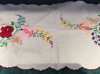 Hungarian Embroidered Table Runner 82 X 36 Cms UNUSED/NEW WITHOUT TAG 3