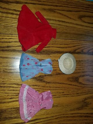 Vintage Barbie And Skipper Clothes From The 60’s 2