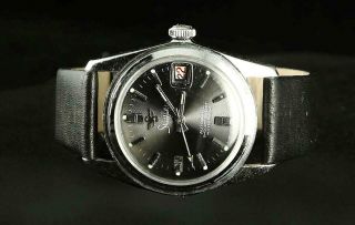 Vintage Mens Sheffield Automatic Watch With Swiss Mechanical Movement