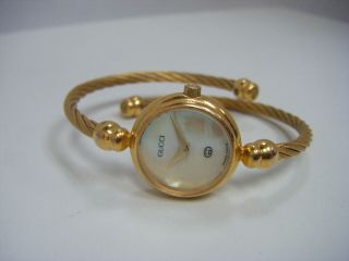 Vintage Gucci Womens Watch Gold Plated Bracelet Mother Of Pearl Dial Mop