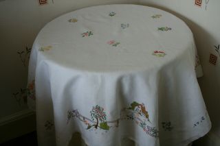 Vintage Large Hand Embroidered Linen Tablecloth Cottage & Gardens.