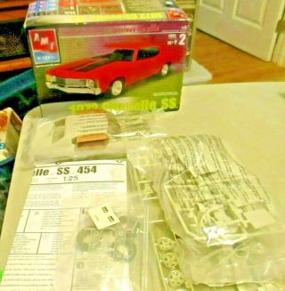 Amt Ertl 1972 Chevelle Ss 1/25 Scale Complete Kit
