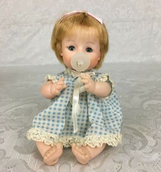 Vintage 1965 Madame Alexander Baby Doll With Pacifier Outfit Do116